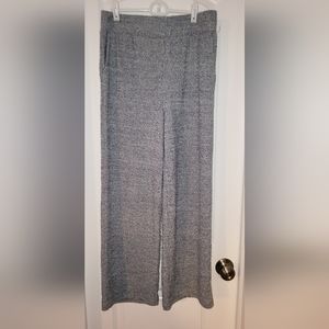 Joyspun black/gray comfy pants Small